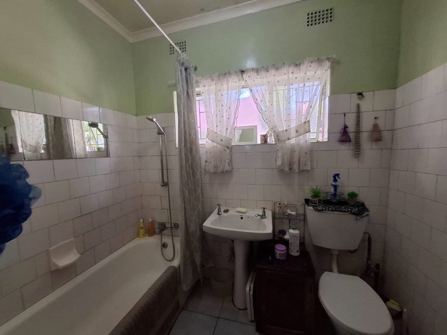 4 Bedroom Property for Sale in Rustenburg Central North West